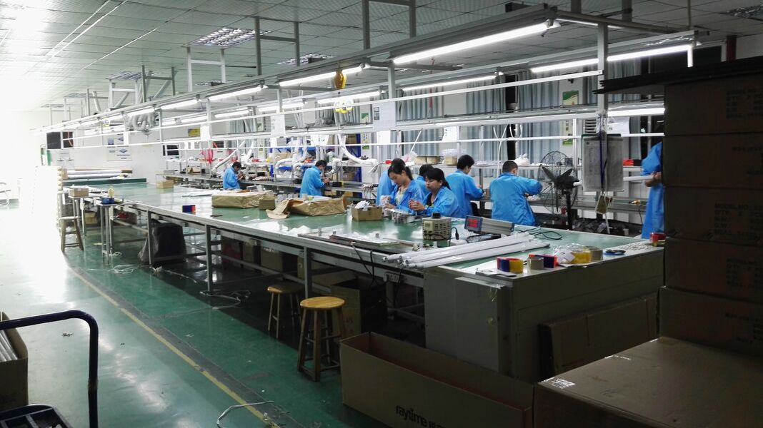 Shenzhen Xiaohouhou Lighting Technology Co., Ltd.